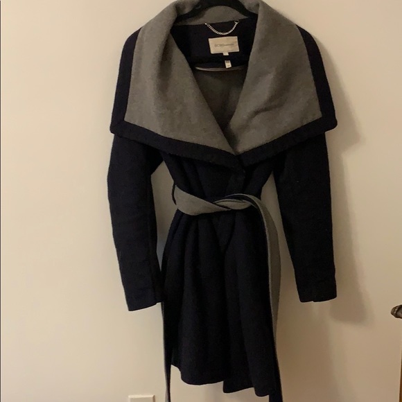 Beautiful wool BCBG coat - Picture 1 of 6